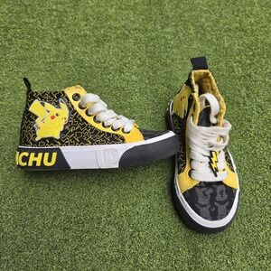 Pokémon Pikachu Sneaker Boys Size 11